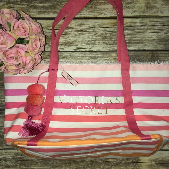 NWT Victoria Secret Pom pom canvas bags😍 - Picture 2 of 4